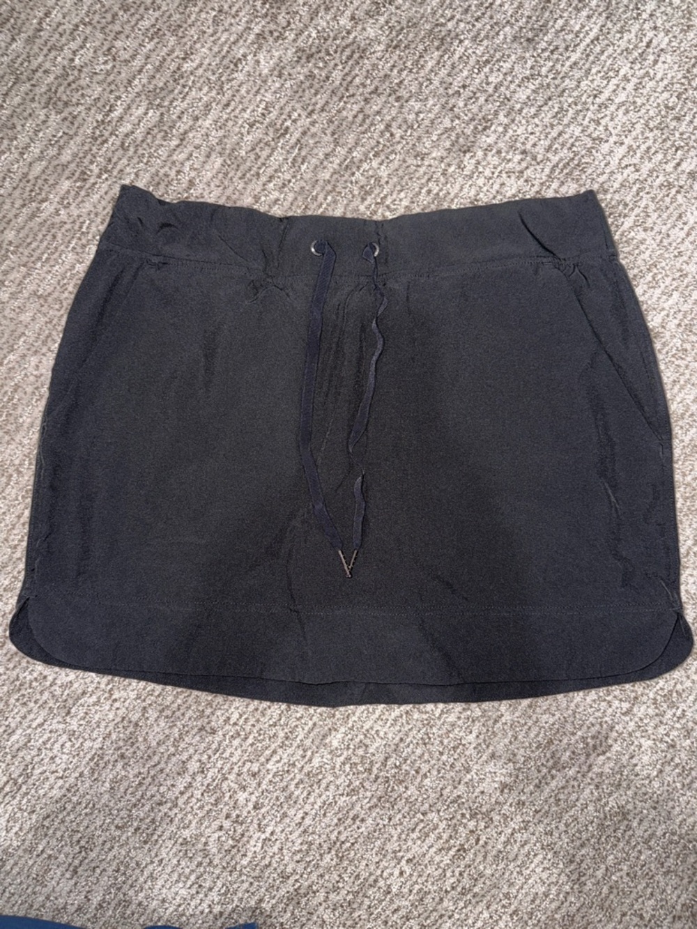 Gaiam Black Drawstring Casual Skort